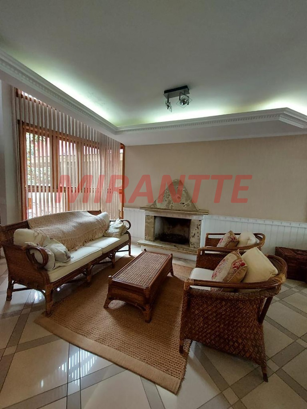 Sobrado de 440m² com 3 quartos em Mandaqui