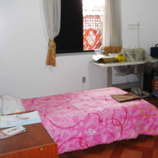 Casa terrea de 100m² com 2 quartos em Água Fria