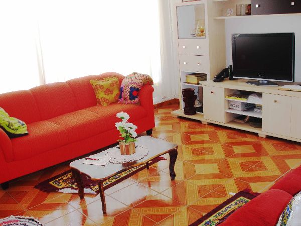 Casa terrea de 100m² com 2 quartos em Água Fria