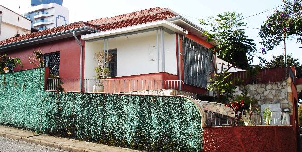 Casa terrea de 100m² com 2 quartos em Água Fria