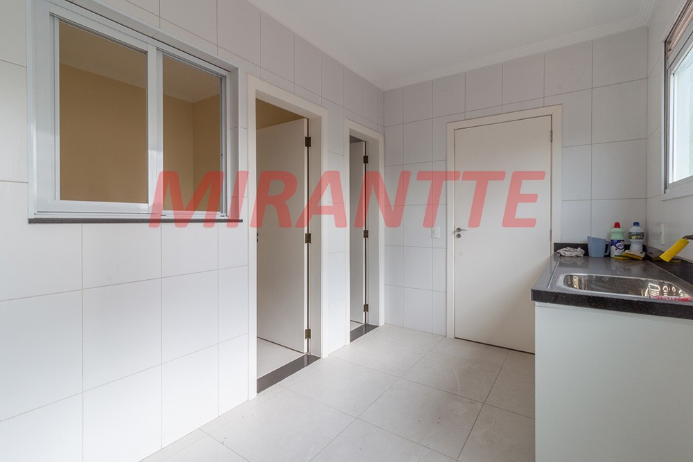 Apartamento de 202m² com 4 quartos em Horto Florestal