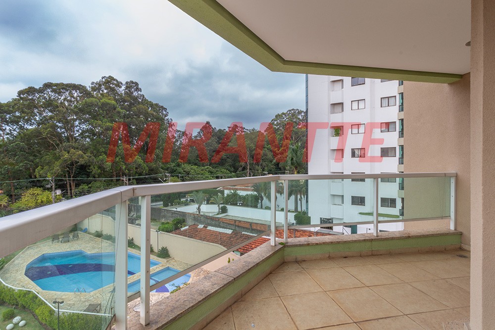 Apartamento de 202m² com 4 quartos em Horto Florestal