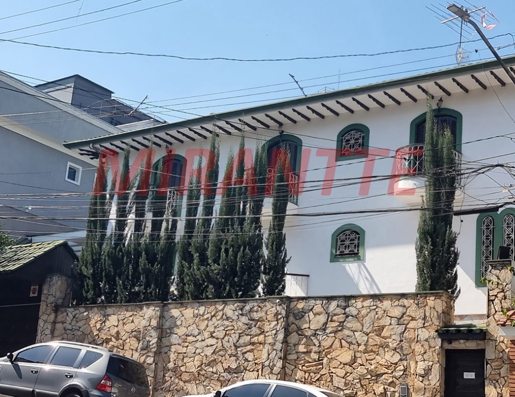 Sobrado de 110m² com 11 quartos em Jardim Consolata