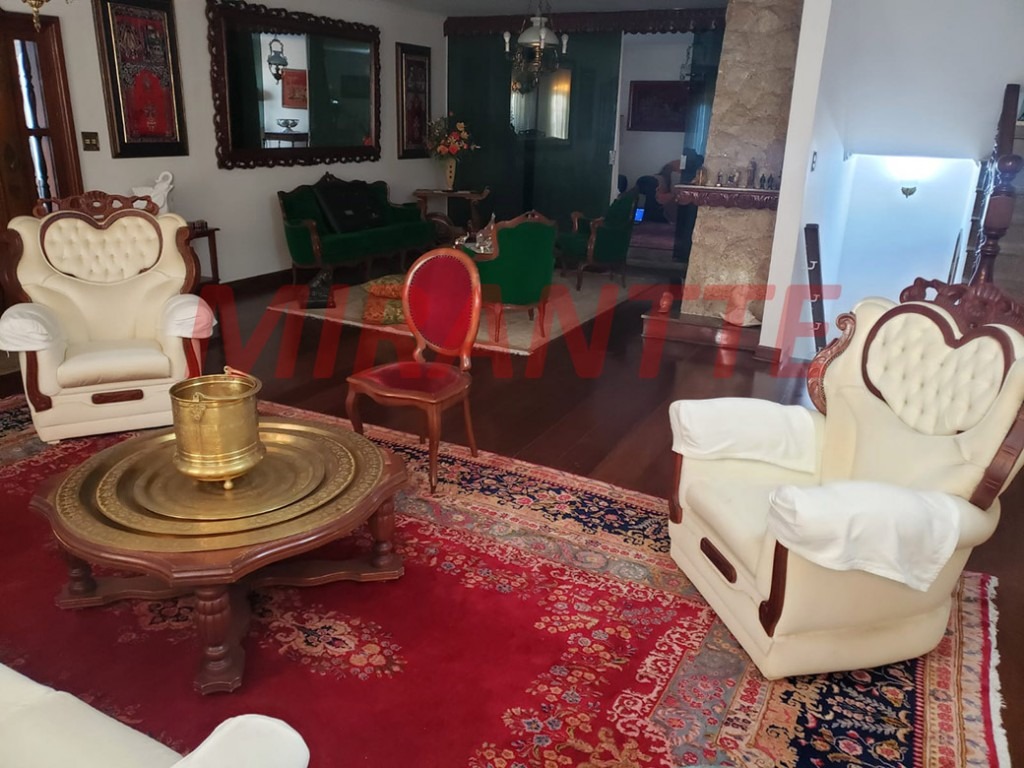 Sobrado de 110m² com 11 quartos em Jardim Consolata