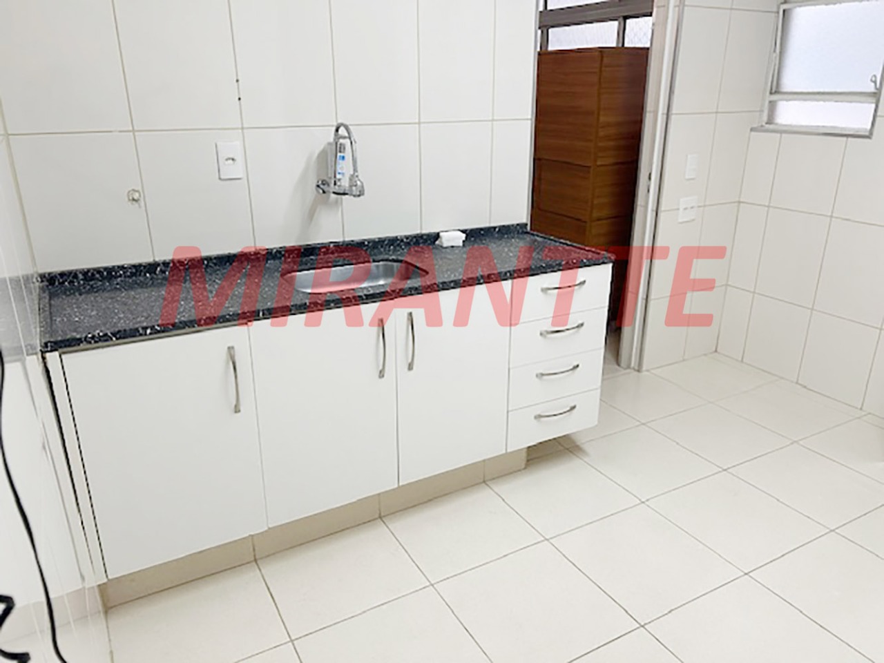 Apartamento de 77m² com 2 quartos em Santana