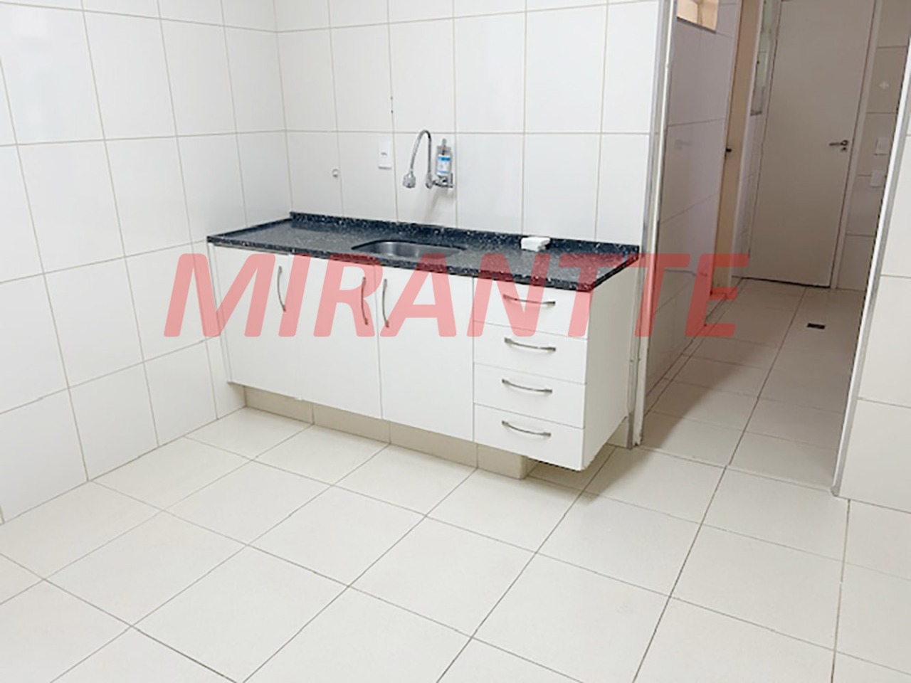 Apartamento de 77m² com 2 quartos em Santana