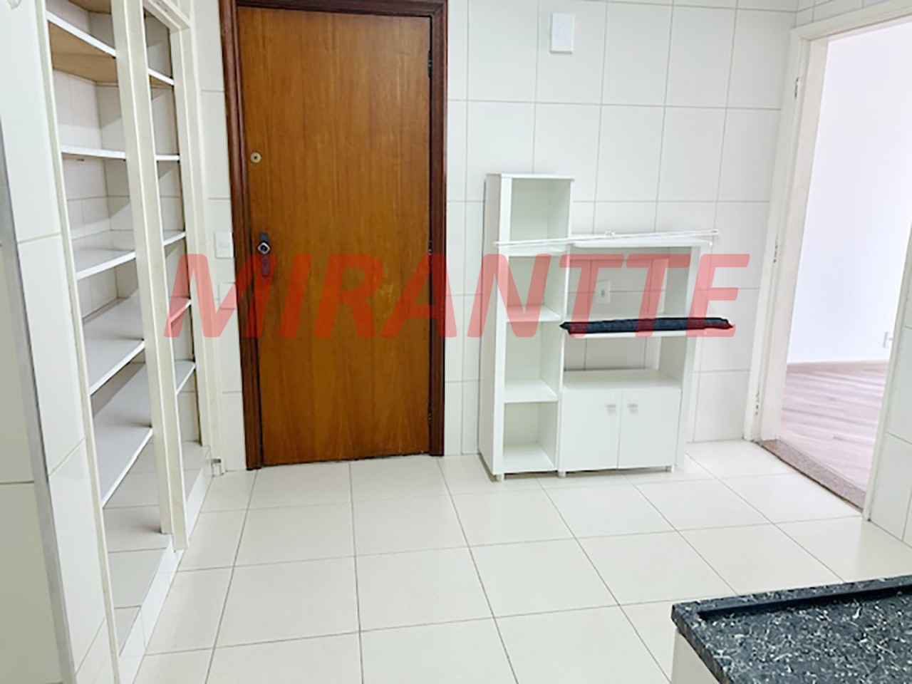 Apartamento de 77m² com 2 quartos em Santana
