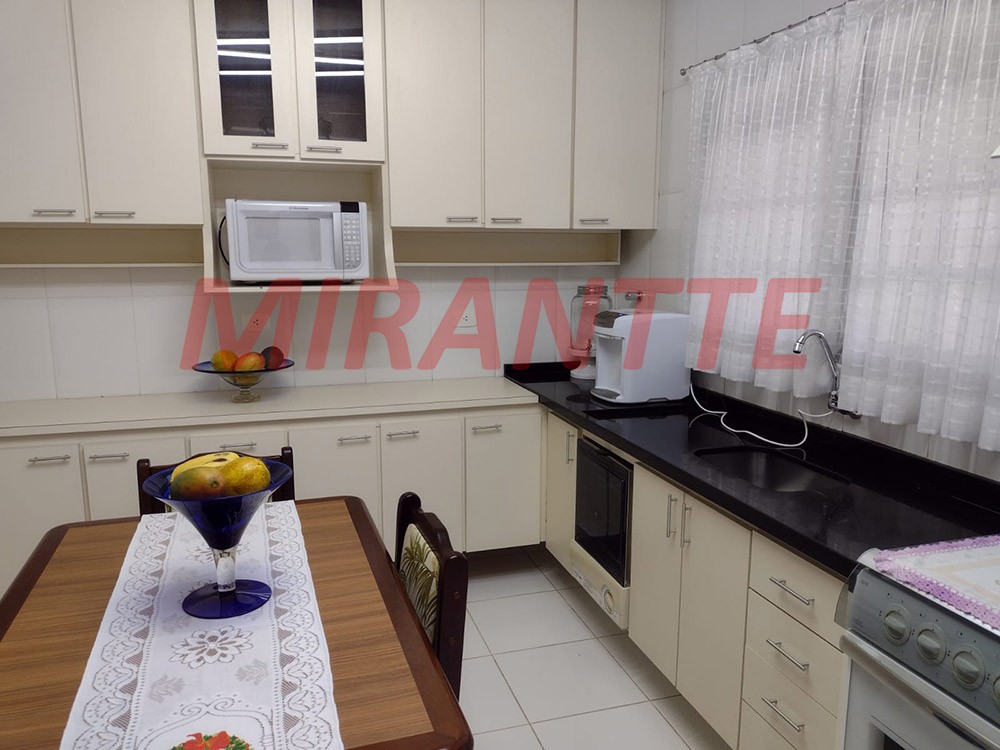 Casa terrea de 326m² com 3 quartos em Serra da Cantareira