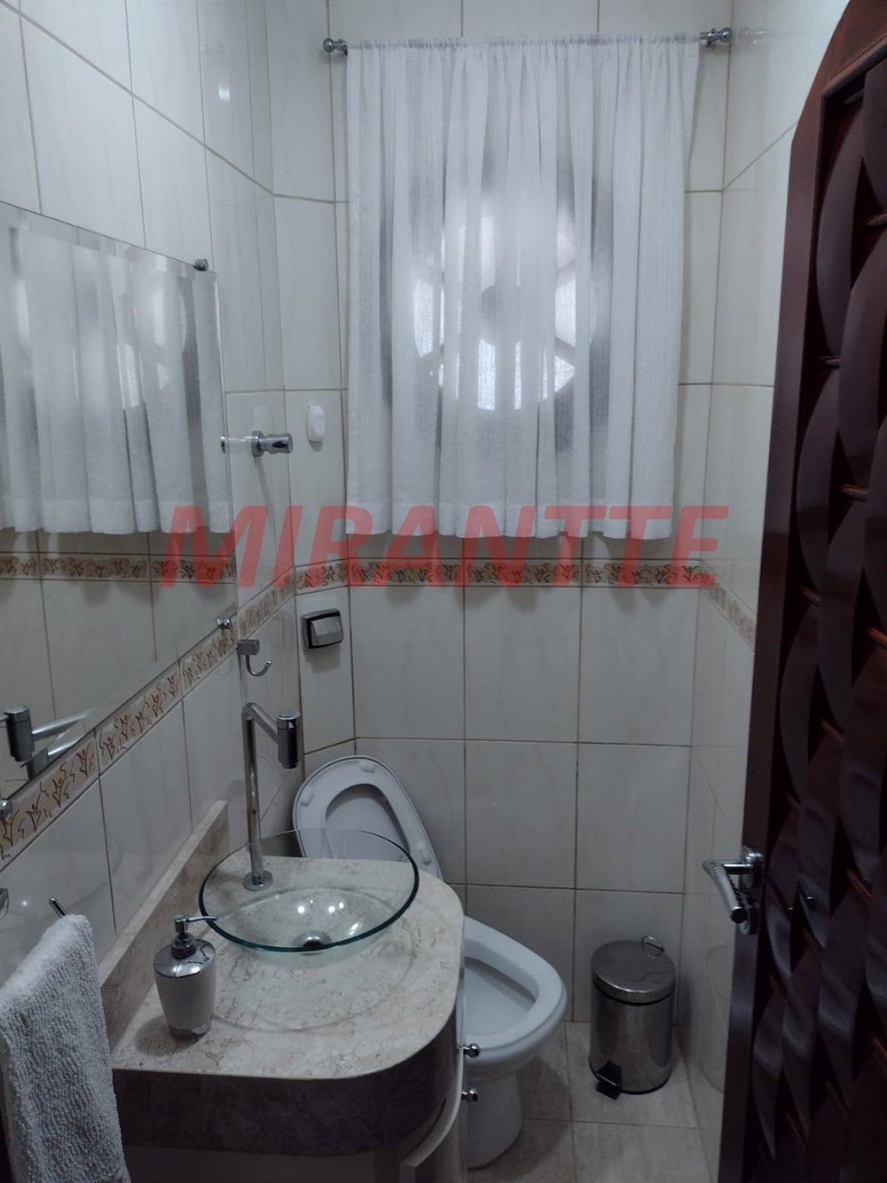 Casa terrea de 326m² com 3 quartos em Serra da Cantareira