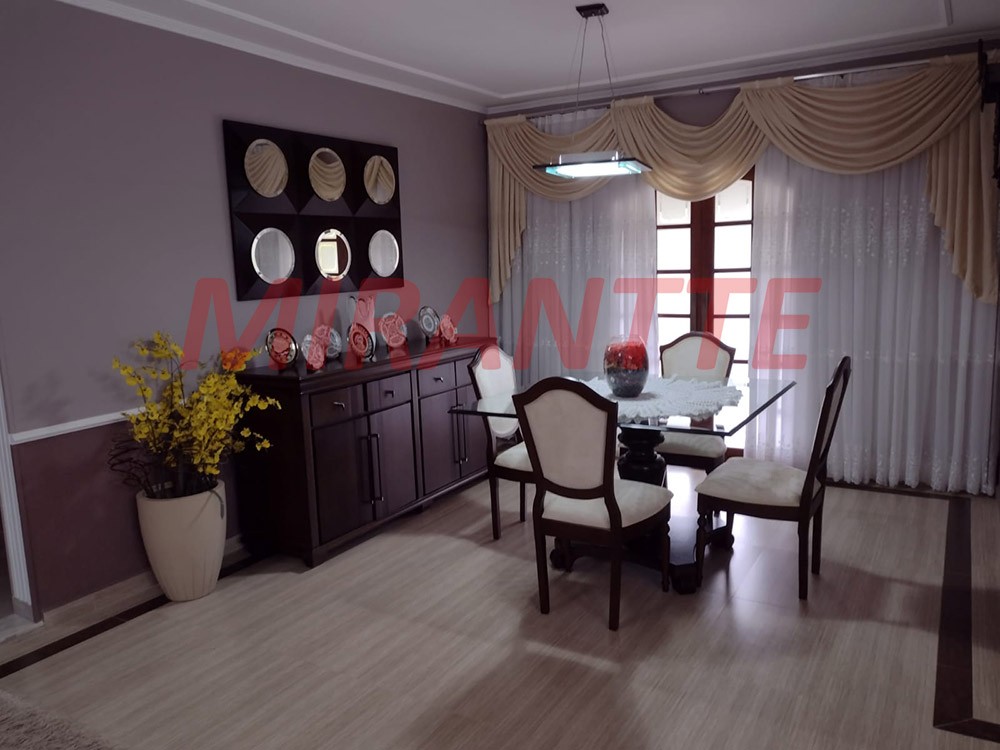 Casa terrea de 326m² com 3 quartos em Serra da Cantareira