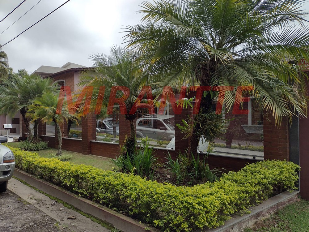 Casa terrea de 326m² com 3 quartos em Serra da Cantareira