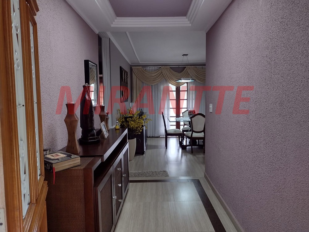 Casa terrea de 326m² com 3 quartos em Serra da Cantareira