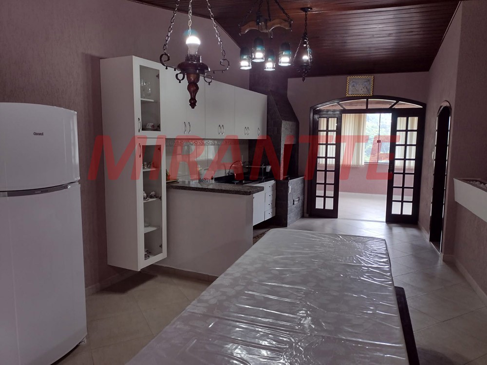 Casa terrea de 326m² com 3 quartos em Serra da Cantareira