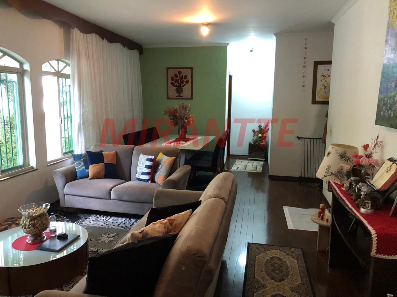 Casa terrea de 258m² com 3 quartos em Tremembe