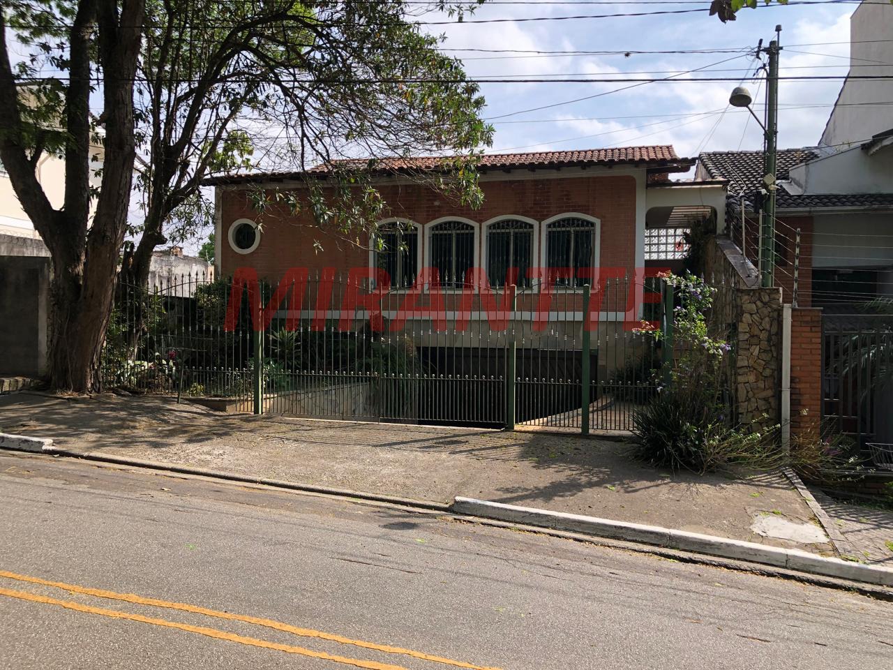 Casa terrea de 258m² com 3 quartos em Tremembe
