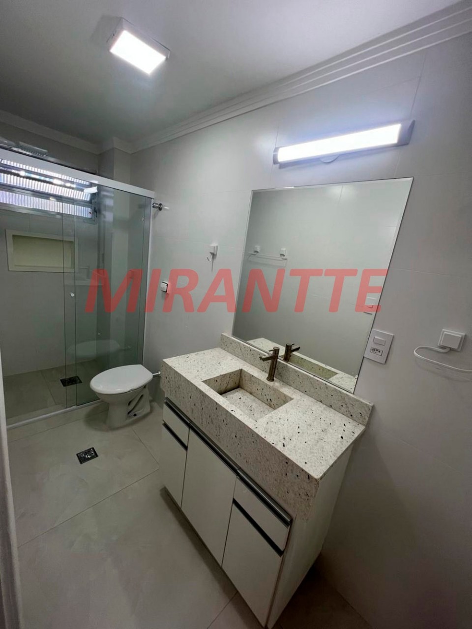 Apartamento de 85m² com 2 quartos em Santana