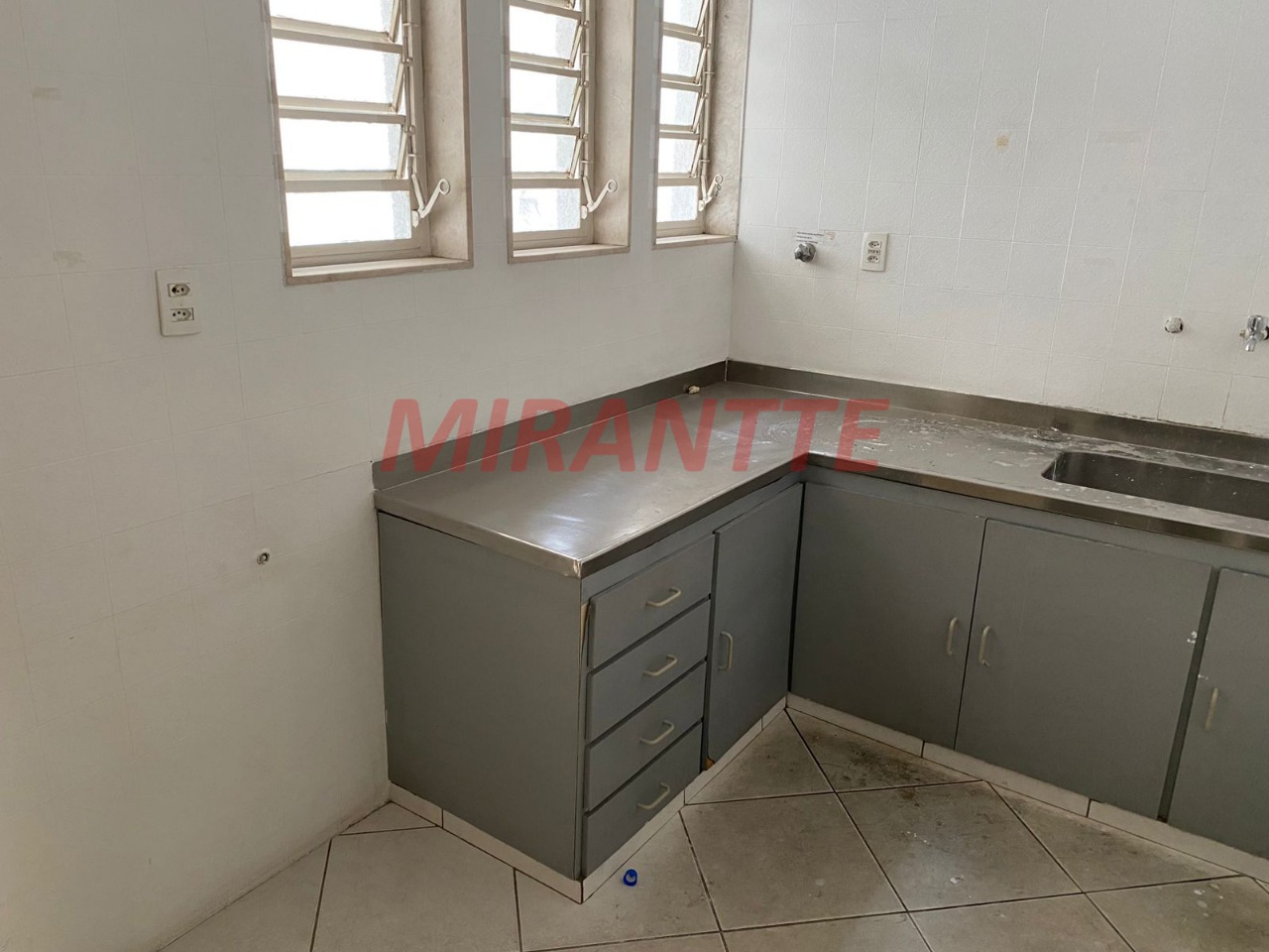 Sobrado de 200m² em Santana