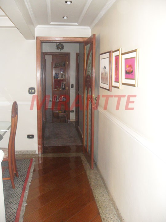 Apartamento de 180m² com 4 quartos em Água Fria