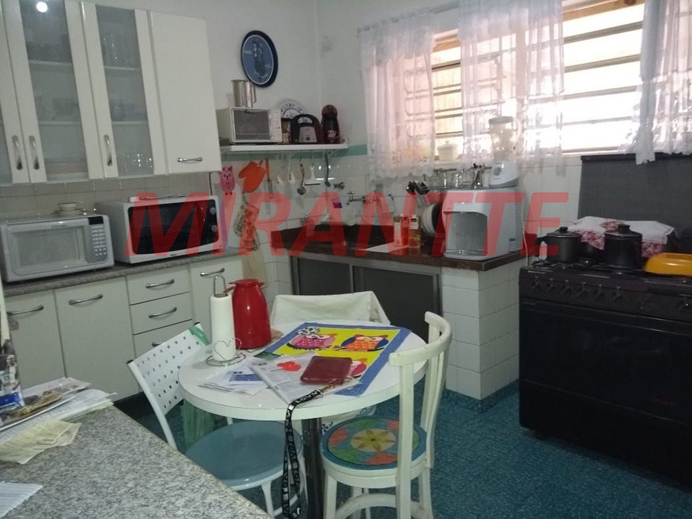 Casa terrea de 141m² com 5 quartos em Vila Albertina