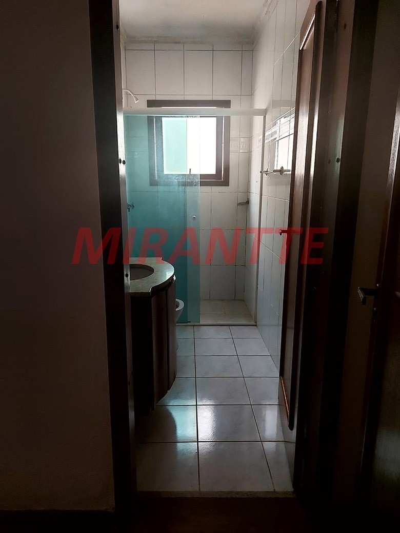 Sobrado de 353m² com 4 quartos em Tremembe