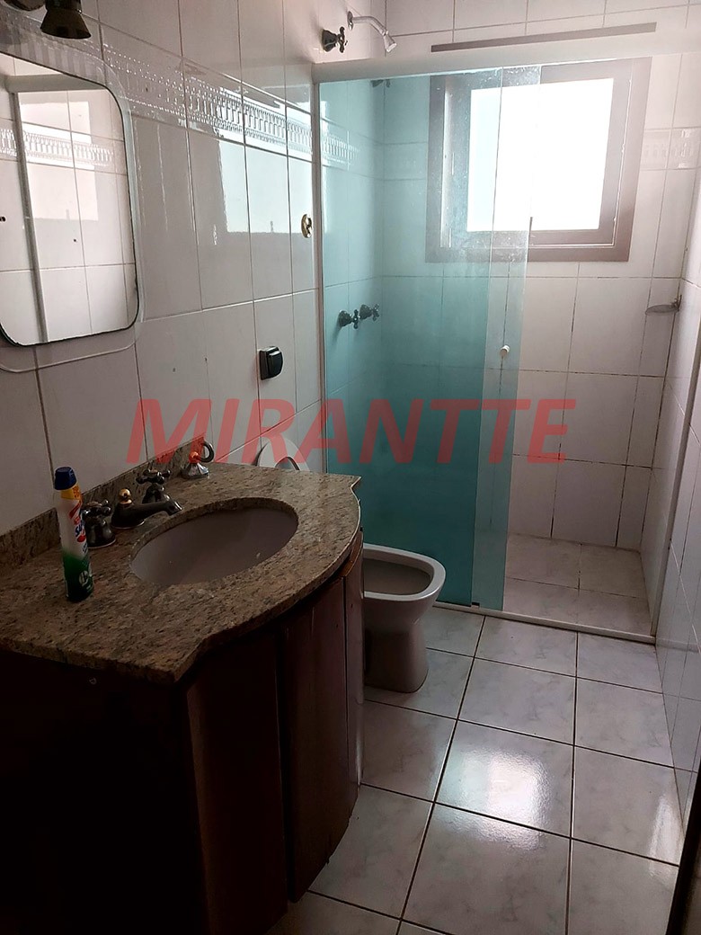 Sobrado de 353m² com 4 quartos em Tremembe