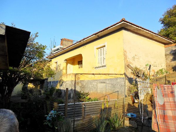 Terreno de 1089m² em Imirim