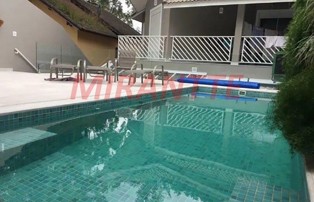 Sobrado de 600m² com 4 quartos em Tucuruvi