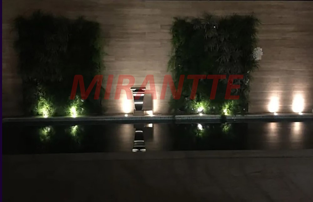Sobrado de 600m² com 4 quartos em Tucuruvi