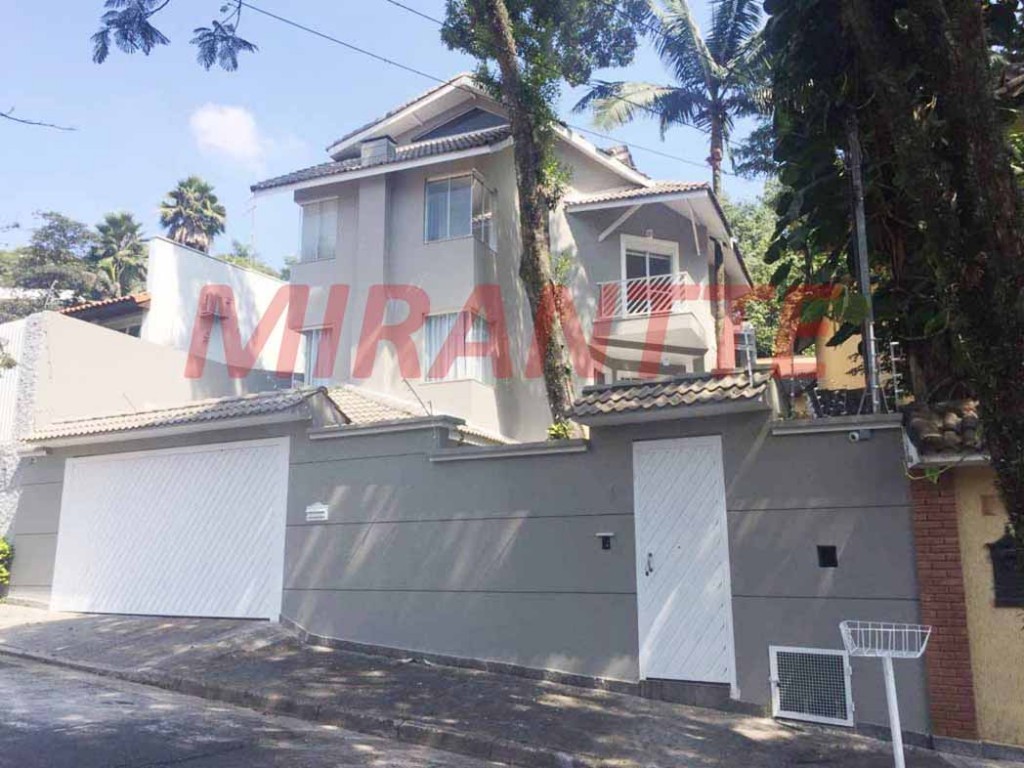 Sobrado de 600m² com 4 quartos em Tucuruvi