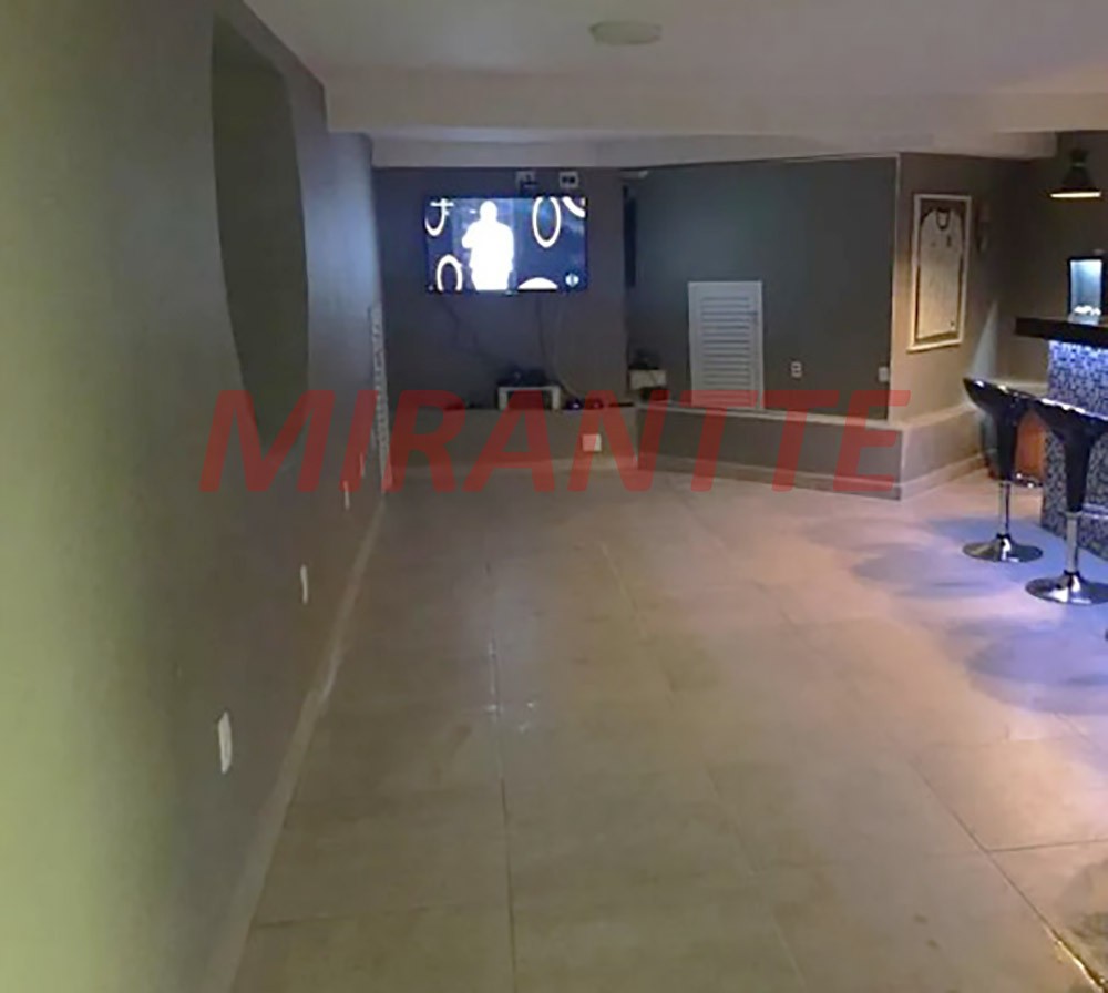 Sobrado de 600m² com 4 quartos em Tucuruvi