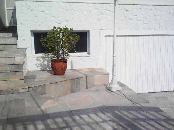 Sobrado de 560m² com 4 quartos em Santa Terezinha