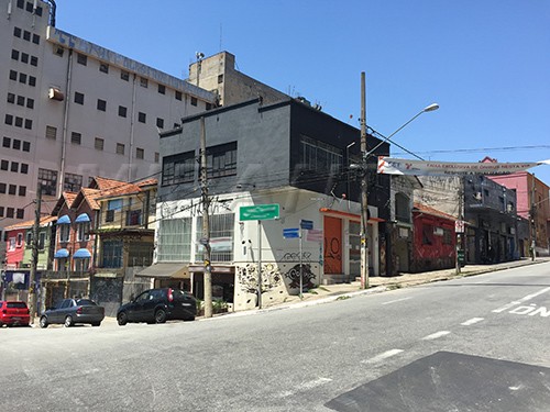 Conjunto comercial de 120m² em Santana
