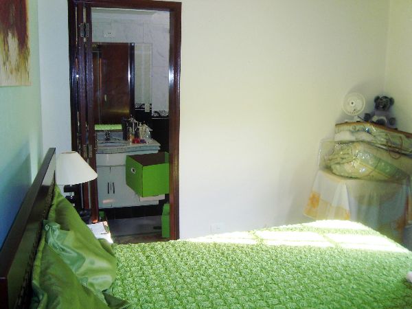 Sobrado com 3 quartos em Jardim Kherlakian