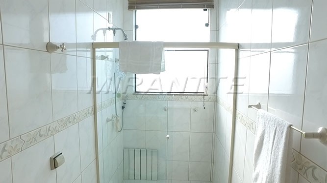 Sobrado de 750m² com 4 quartos em Jardim França