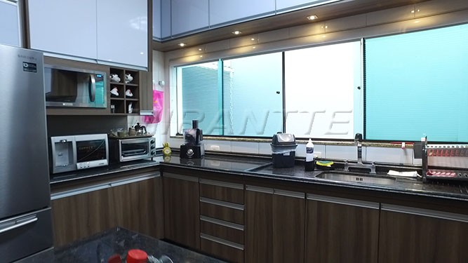 Sobrado de 750m² com 4 quartos em Jardim França