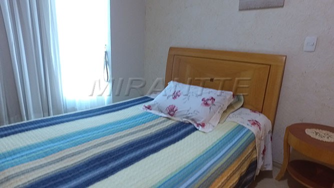 Sobrado de 750m² com 4 quartos em Jardim França