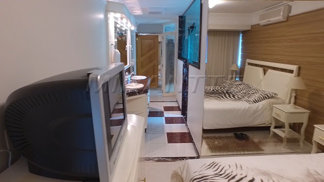 Sobrado de 750m² com 4 quartos em Jardim França