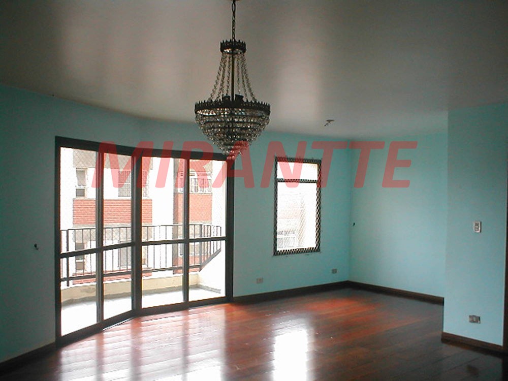 Apartamento de 156m² com 4 quartos em Santana