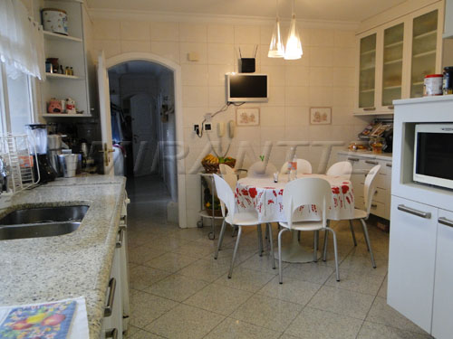 Cobertura de 425m² com 4 quartos em Água Fria