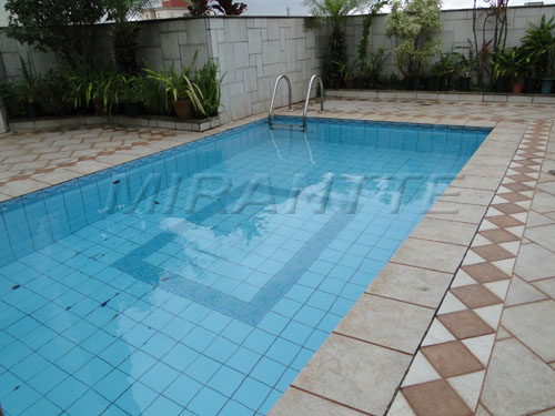 Cobertura de 425m² com 4 quartos em Água Fria