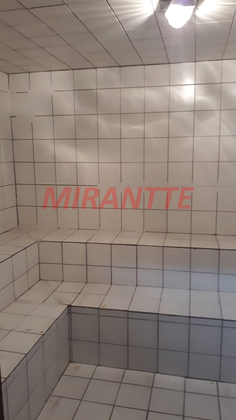 Apartamento de 164m² com 3 quartos em Água Fria