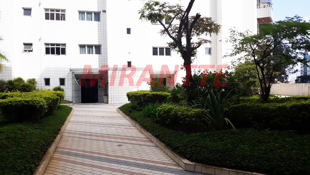 Apartamento de 164m² com 3 quartos em Água Fria