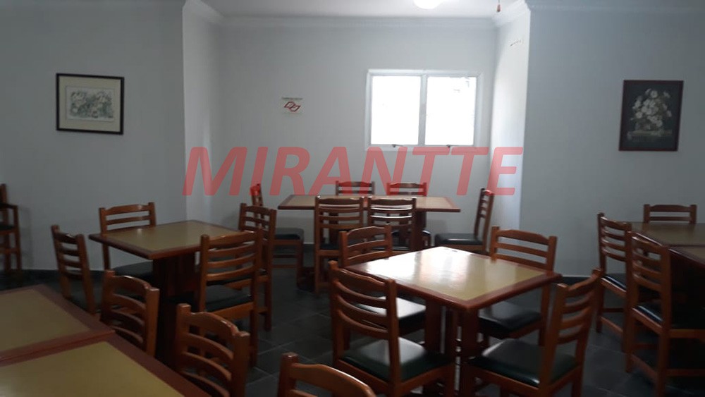 Apartamento de 164m² com 3 quartos em Água Fria