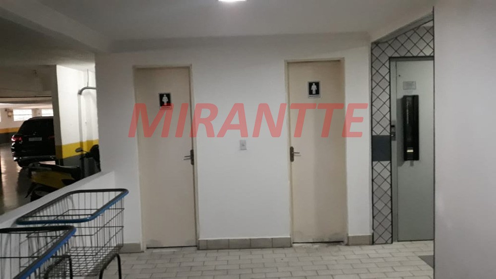 Apartamento de 164m² com 3 quartos em Água Fria