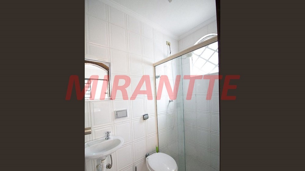 Sobrado de 299m² com 4 quartos em Barro Branco