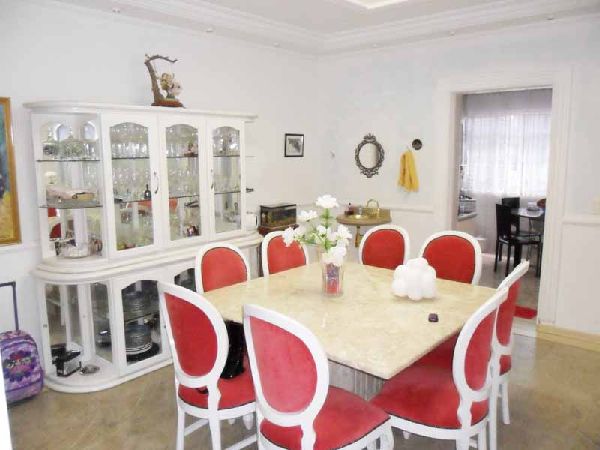 Sobrado de 180m² com 3 quartos em Jardim França