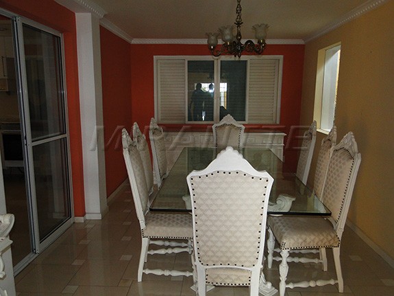 Sobrado de 166m² com 3 quartos em Jardim São Bento