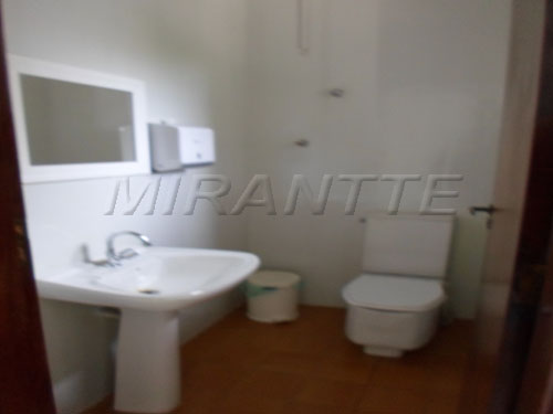 Sobrado de 400m² com 3 quartos em Santana