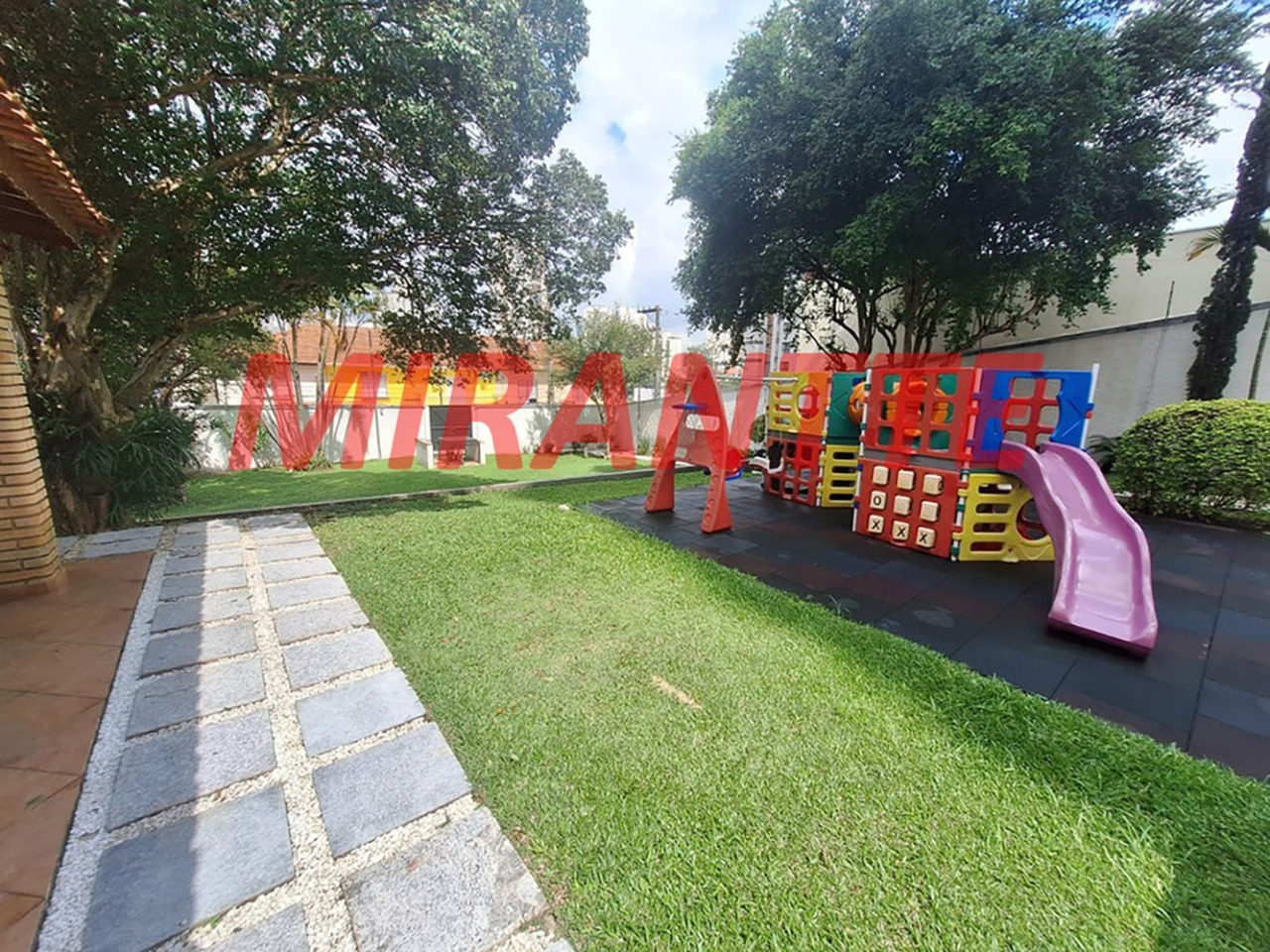 Cobertura de 706m² com 6 quartos em Santana