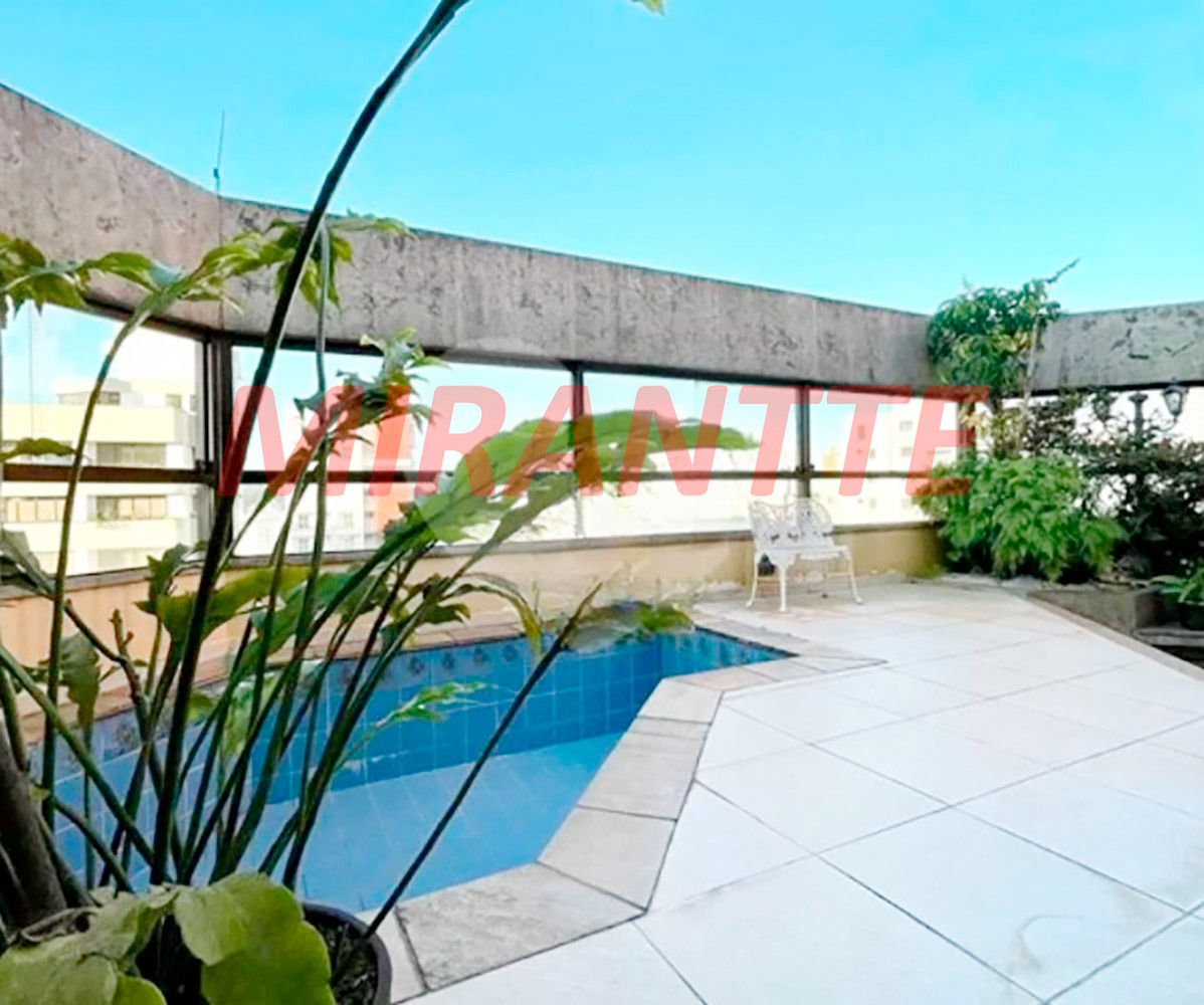 Cobertura de 706m² com 6 quartos em Santana